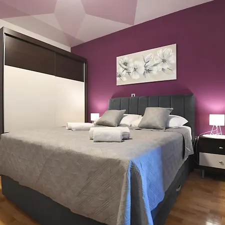 Tinov Dvor ヴィラ