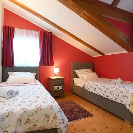 Tinov Dvor Villa Brisevo